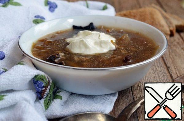 Sour Soup with Mushrooms and Barley