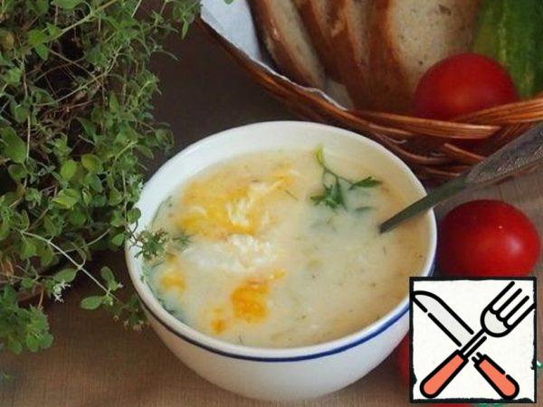 White Soup with Poached Egg Recipe