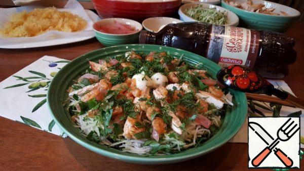 Add salt and pepper to taste.
And add kvass to the dish.
Enjoy your meal!!!