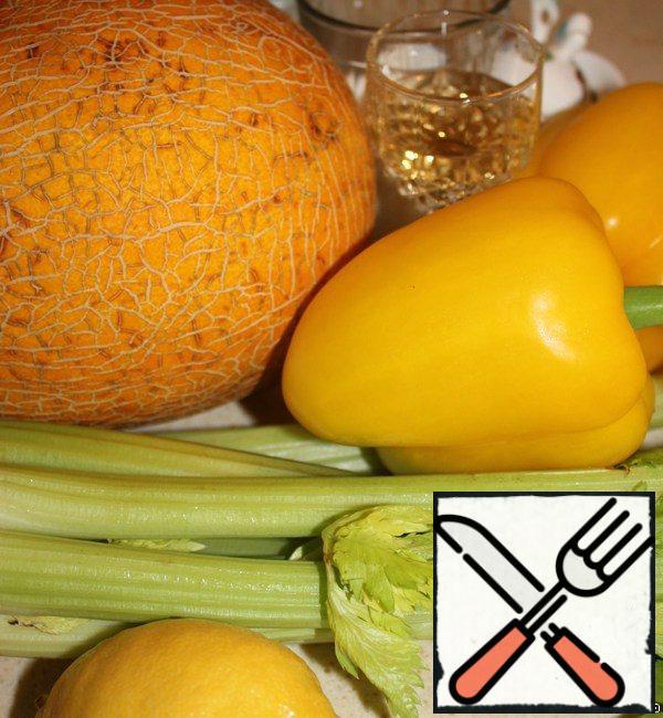 Everything we need for the soup.

