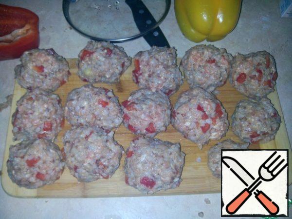 Form meatballs-balls the size of a chicken egg.