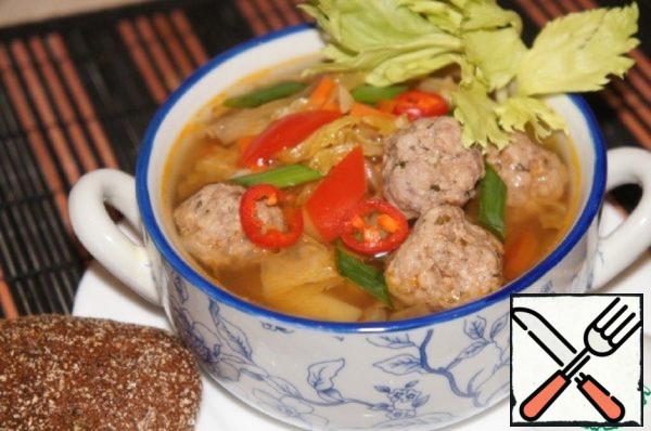 Soup with Chinese Cabbage and Meatballs Recipe