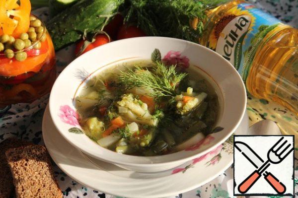 When serving, sprinkle with chopped dill greens.