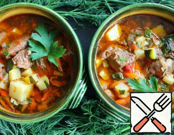 Meat Soup with Zucchini and Tomatoes Recipe