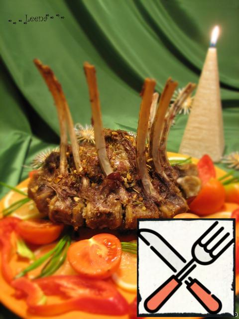 Take out our wonderful lamb, quickly remove all the foil and serve the dish HOT!