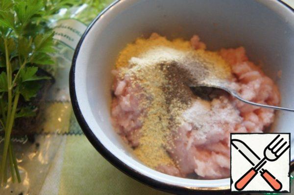 Minced meat mix well with breadcrumbs, salt and pepper,