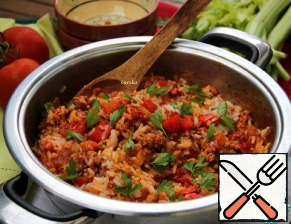 Italian Frying Pan with Minced Meat, Vegetables and Rice Recipe