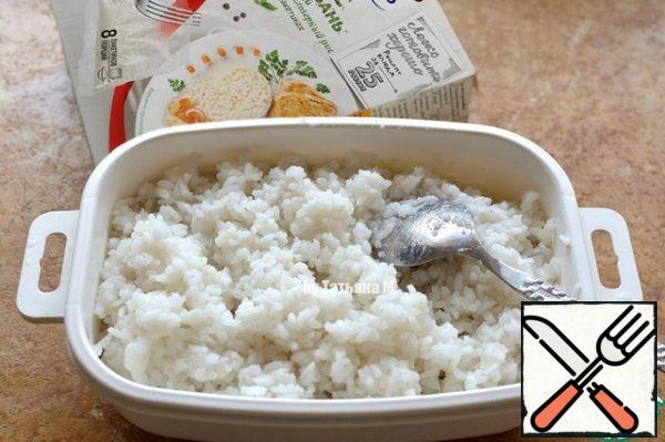 Boil rice, rinse, cool.