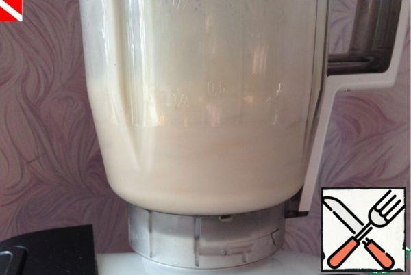 Mix everything in a blender at high speed for 1-2 minutes.