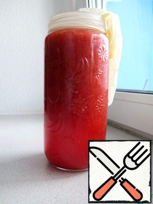 Put a rubber glove on the jar and leave at room temperature for 24 hours.