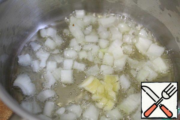 Fry the onion and garlic in olive oil - do not overcook!
