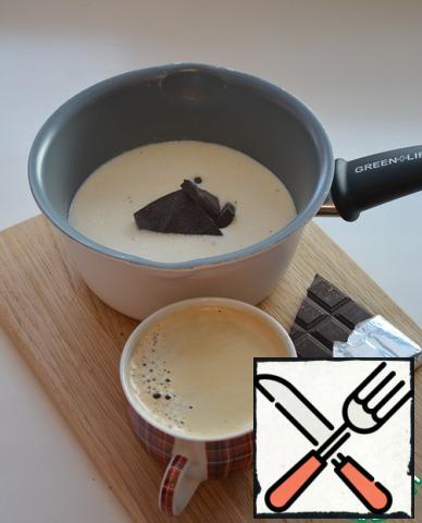 Add coffee, sugar and chocolate to this mixture.
Add cinnamon and vanilla sugar to taste.