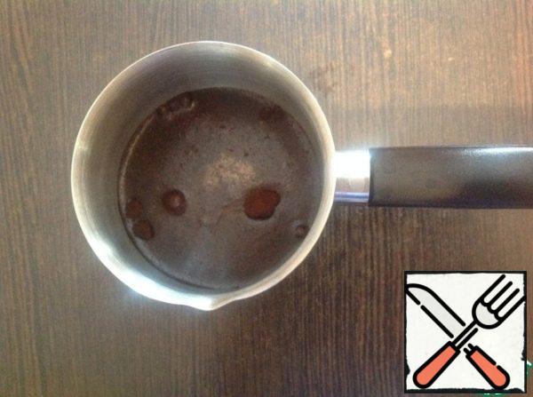 Pour coffee into the turk, add half a cup of water, bring to a boil and cook for 1 minute. Let it brew for 15 minutes.
