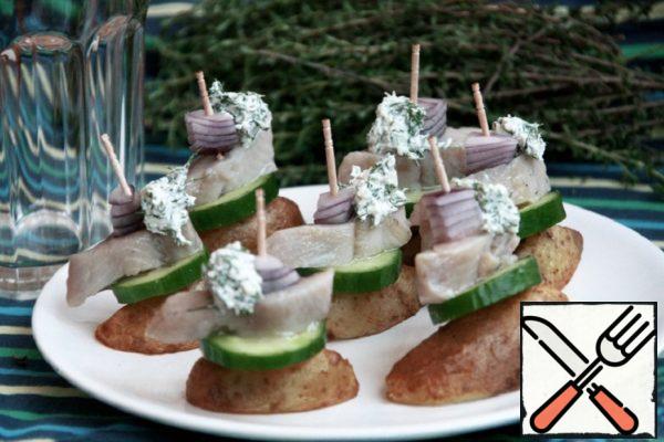Canapes with Potato Wedges and Herring Recipe