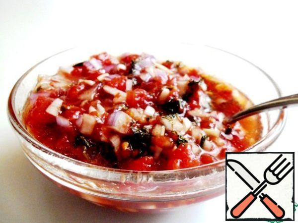 soy sauce, sugar and olive oil. Add finely chopped greens.
Mix well, leave for 10-15 minutes to combine the flavors.
