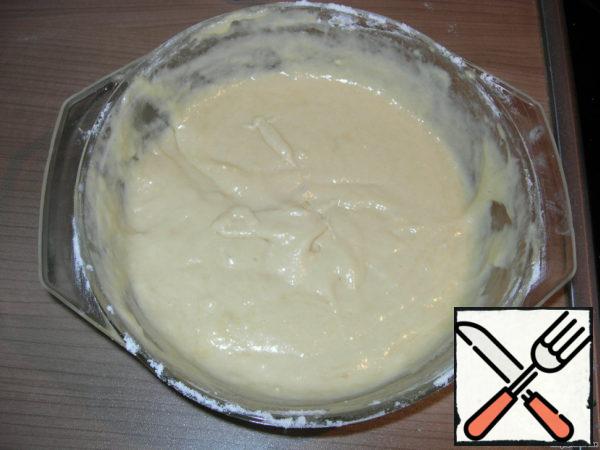 Then add flour, baking powder and lemon juice, mix everything. The dough is ready!
