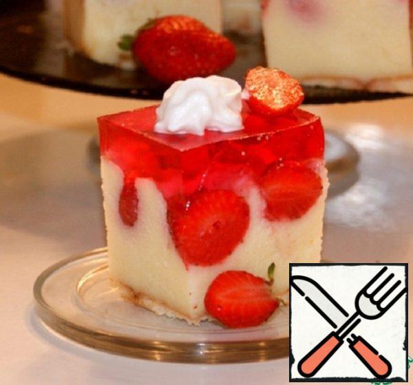 Unusual Cake with Strawberry Jelly Recipe