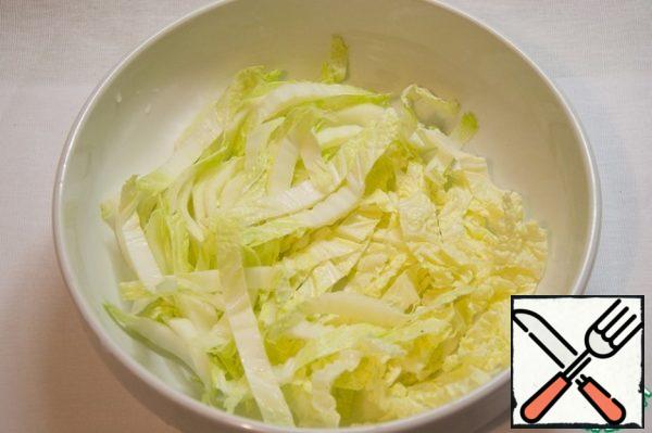 Cut the cabbage.