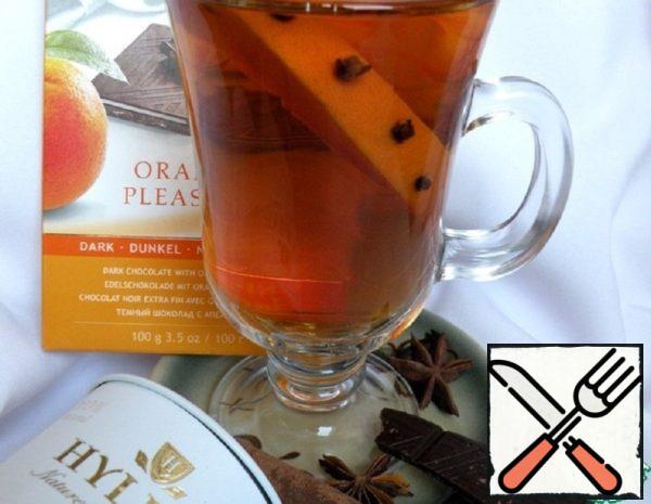 Black Tea with Amaretto and Orange Recipe
