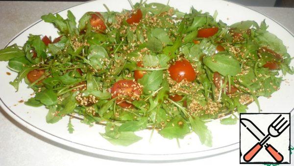 Salad's ready.
Fast, beautiful, useful!!!  Enjoy your meal.