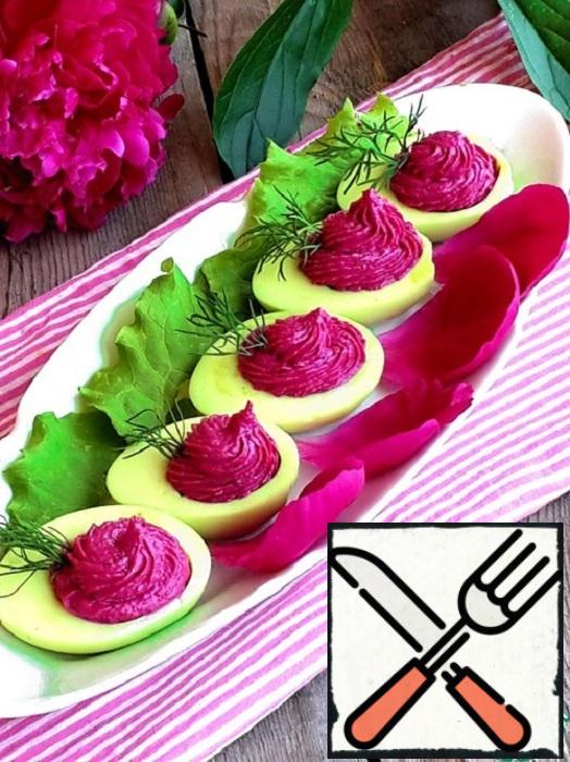 Eggs Stuffed with Beet Mousse Recipe