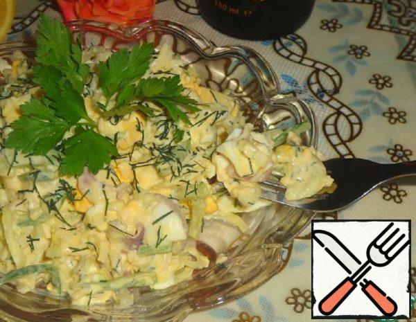 Onion Salad with Egg and Cucumber Recipe