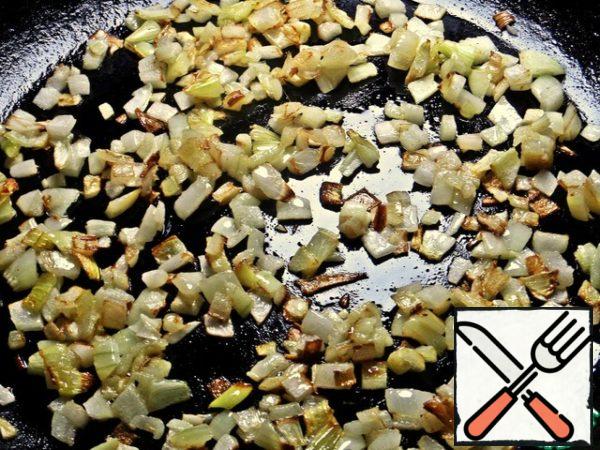 Fry in vegetable oil.

