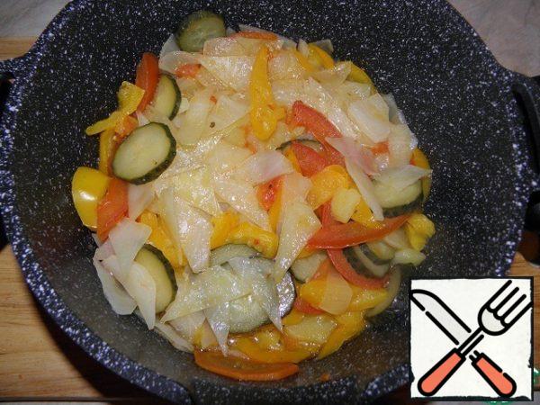 Next, check the softness of the vegetables.
