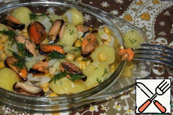 Salad with Mussels Recipe