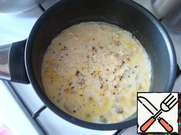 Cook for 2-3 minutes until thickened, pepper to taste and remove from heat.
