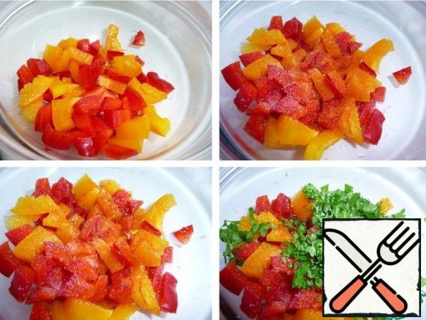 Prepare the sauce-dressing. Red and yellow pepper cut into small cubes. Add red hot pepper, garlic powder, lemon juice, sugar, olive oil and chopped parsley. The original needs cilantro, we don't have it.