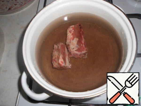 Beef wash, put in pot, cover with cold water, bring to a boil and cook for approximately 25-30 minutes.