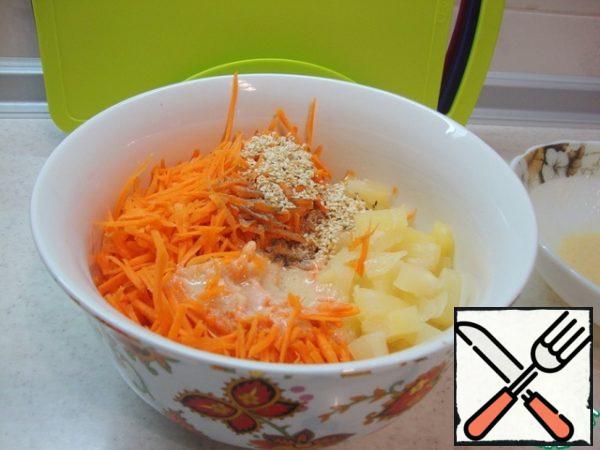 To combine carrots with pineapple and salad.