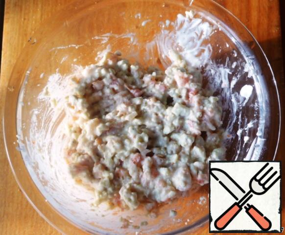 Salt. Mix with mayonnaise (you can add chopped olives, olives, avocado).