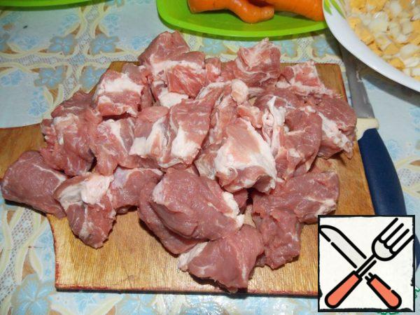 Slice the meat.
