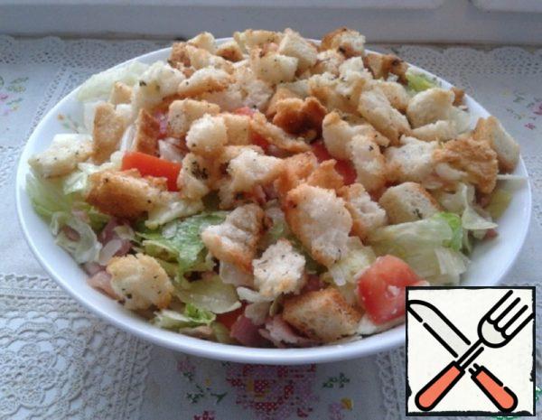 Salad with Savory Croutons and Bacon Recipe