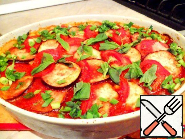 Remove from the oven casserole and can be sprinkled on top of green onions and fresh Basil.