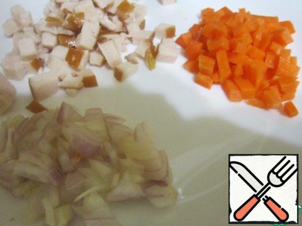 Boil rice, vegetables and chicken breast cut into cubes.
