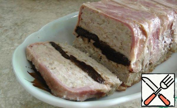Shift the terrine on a dish and cut into slices. Serve with cowberry sauce.