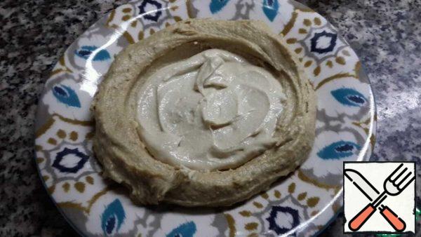 Putting it all together.
Fill the "plate" with cooked tahini.