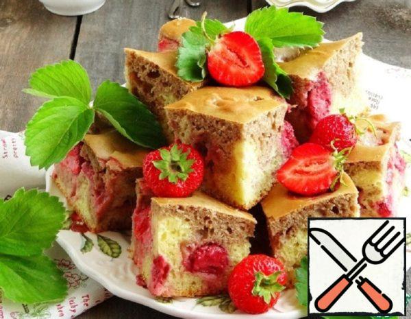 Marble Cake with Strawberries Recipe