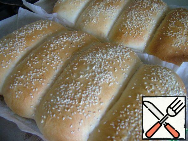 Bake in a preheated oven for 12-15 minutes at a temperature of 200-210 * C.
