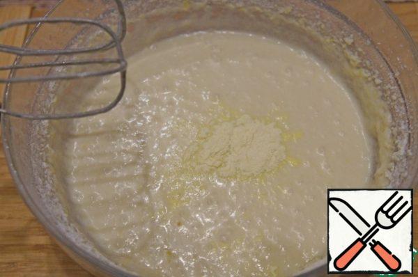 Mix with a mixer until smooth. If desired, you can add the juice of half a lemon.