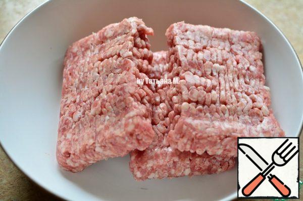 Make minced meat yourself or buy ready if you trust the quality.
