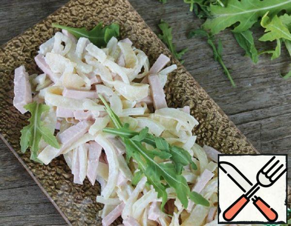 Salad with Pickled Onions and Pancakes Recipe