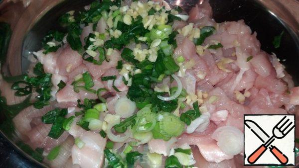 Chicken breast cut into small cubes, garlic and onion finely chopped.
