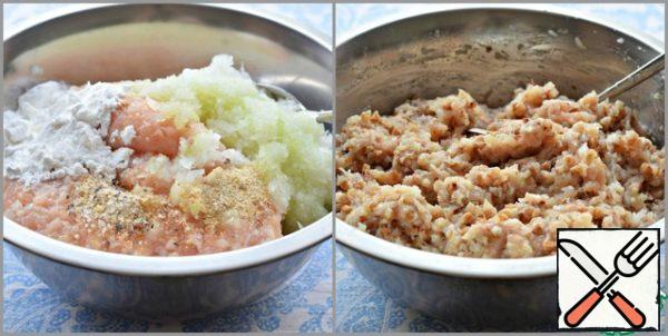 To add minced chicken (can be grated) onions, starch(corn or potato), buckwheat. Salt and season the minced meat with your favorite spices (I use Adyghe salt).
Mix the minced meat thoroughly. Set aside for 10-15 minutes.