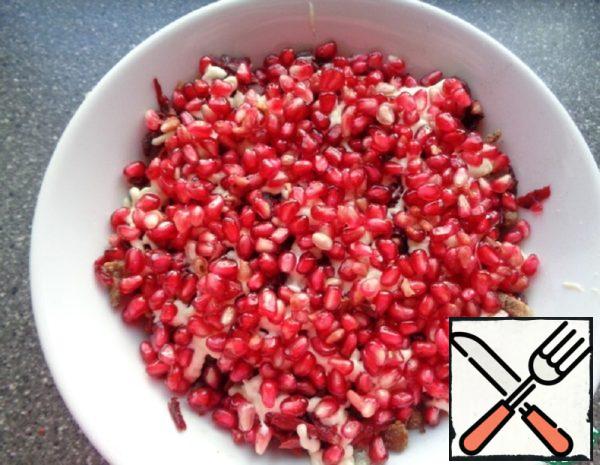 Salad "Pomegranate placer" Recipe