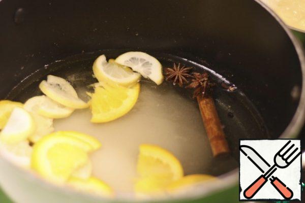 Add citrus, cinnamon, star anise, cloves and black pepper peas. Bring to a boil, immediately remove from heat and let stand under the lid for 15-30 minutes.