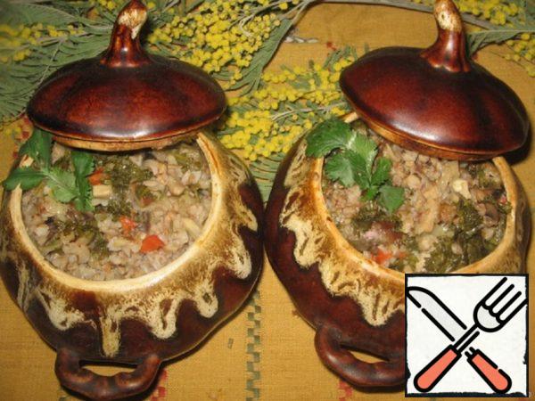 Buckwheat with Hearts and Mushrooms in Pots Recipe